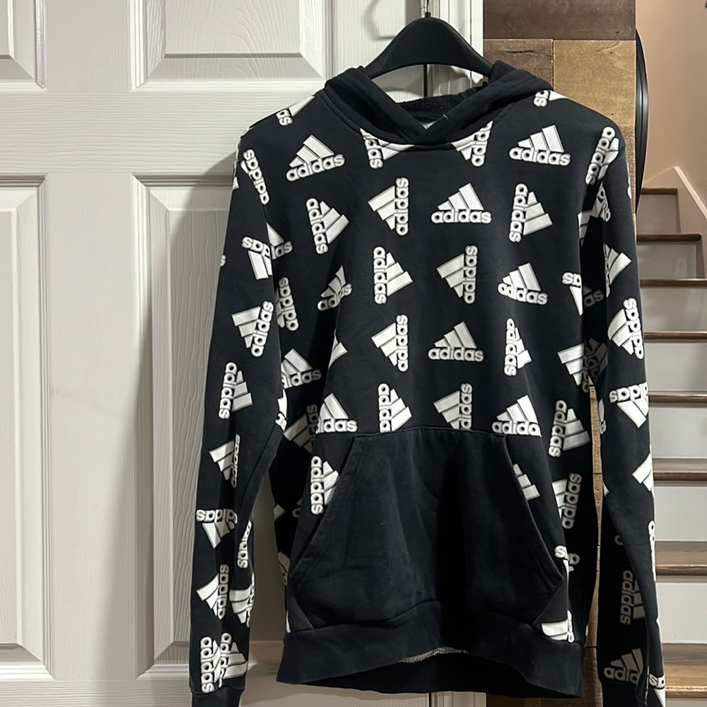 Suéter Adidas